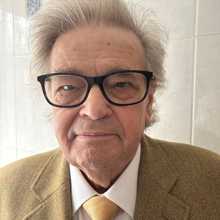 Cllr Andrew Briers